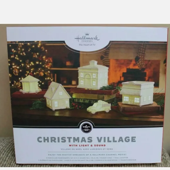2021 Hallmark Christmas Village Musical with Lights & Sound NIB - Picture 3 of 5